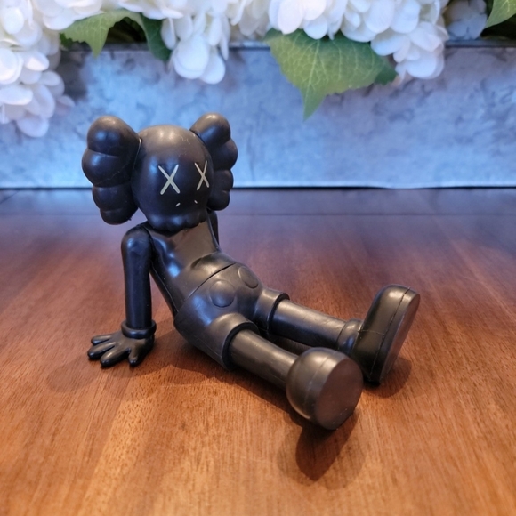 KAWS Accents Kaws Sitting Figure Poshmark